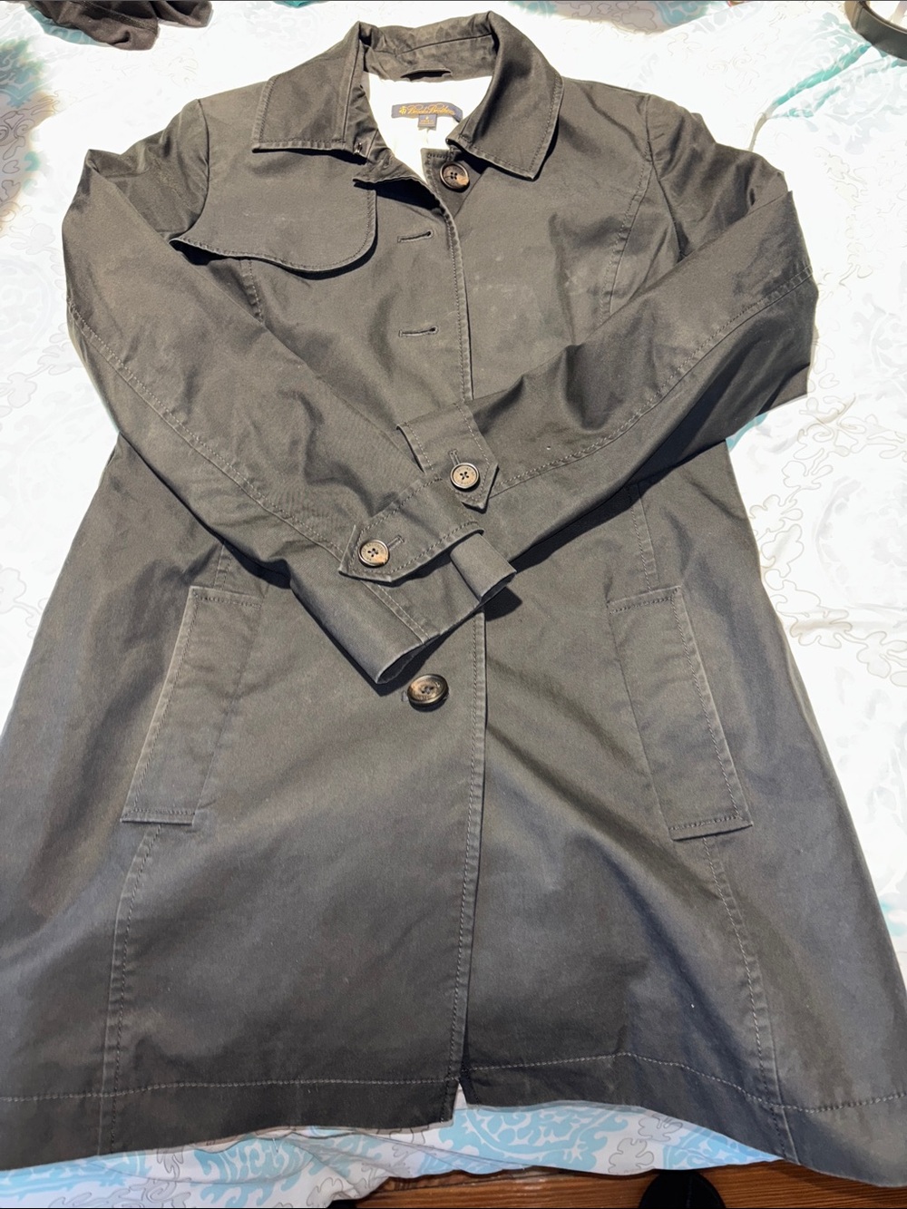 Brooks brothers trench coat